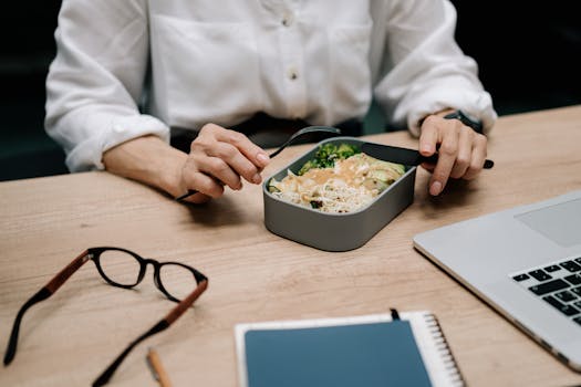 a healthy lunch box